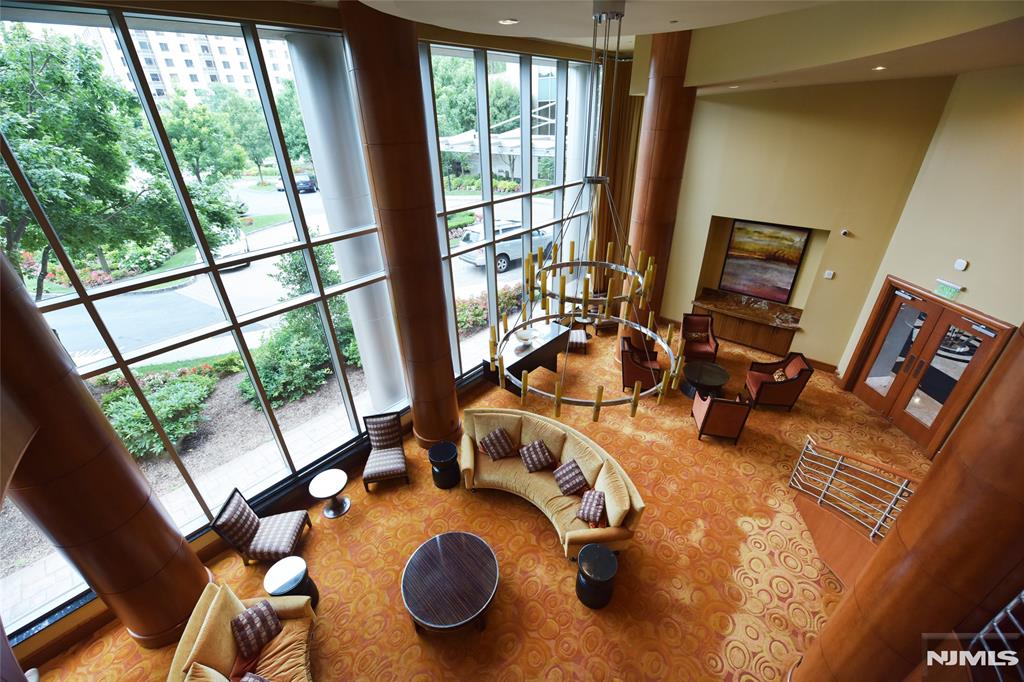 8100 River Road 210