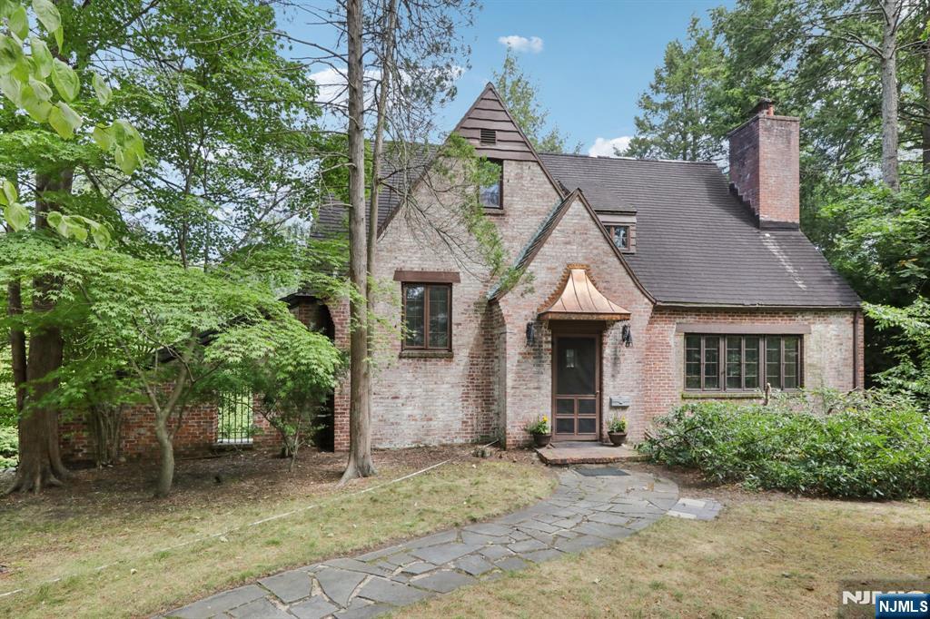 773 Saddle River Road