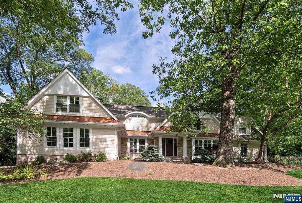 275 Gregory Road