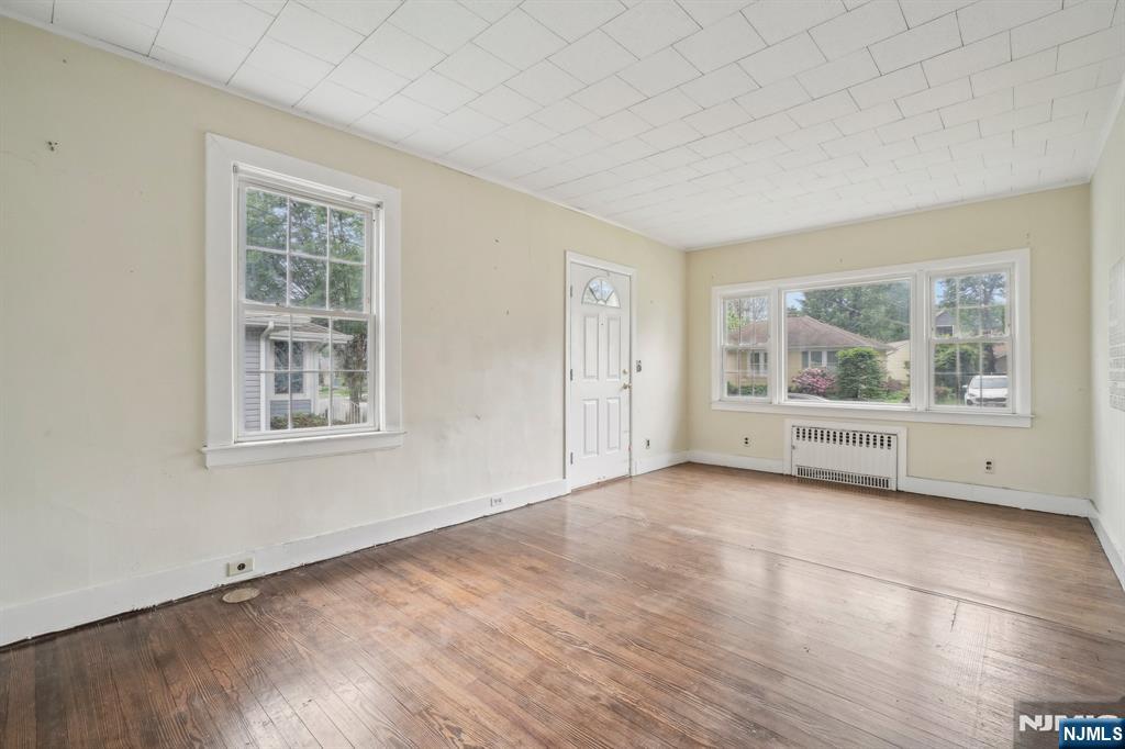 21 Albert Avenue
