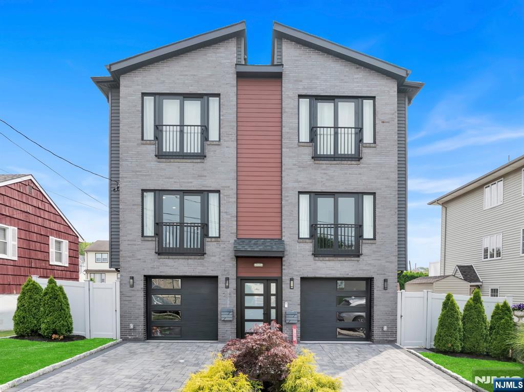 285 Julianne Terrace