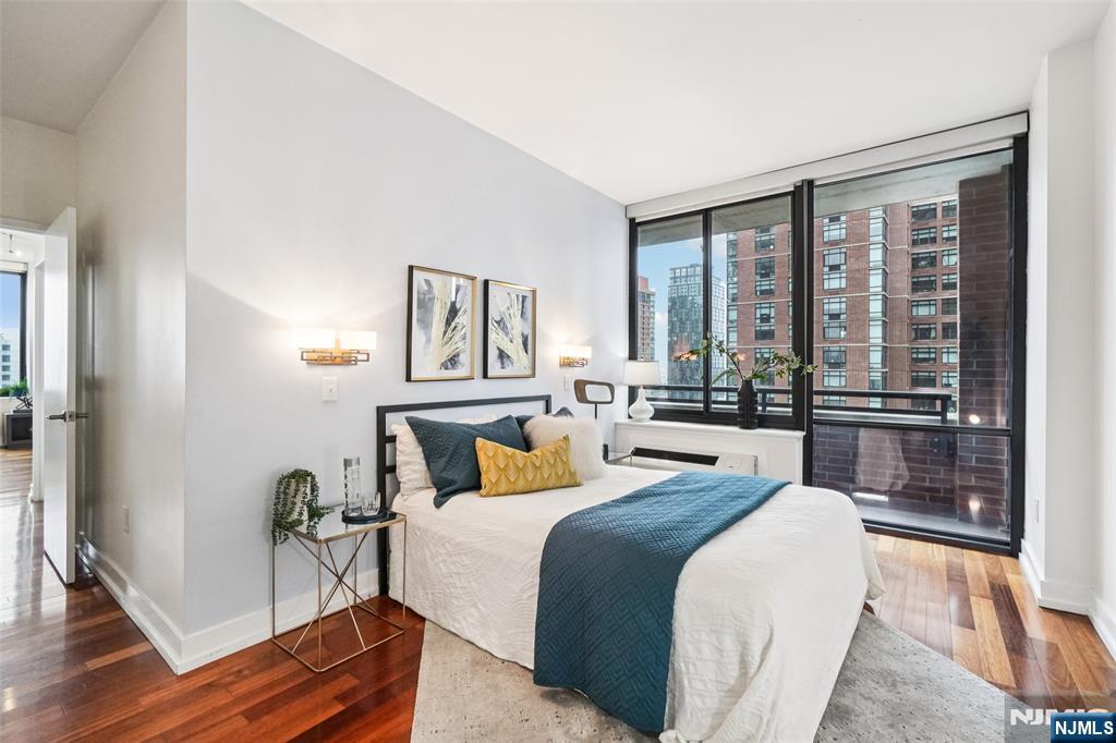 389 Washington Street 21A