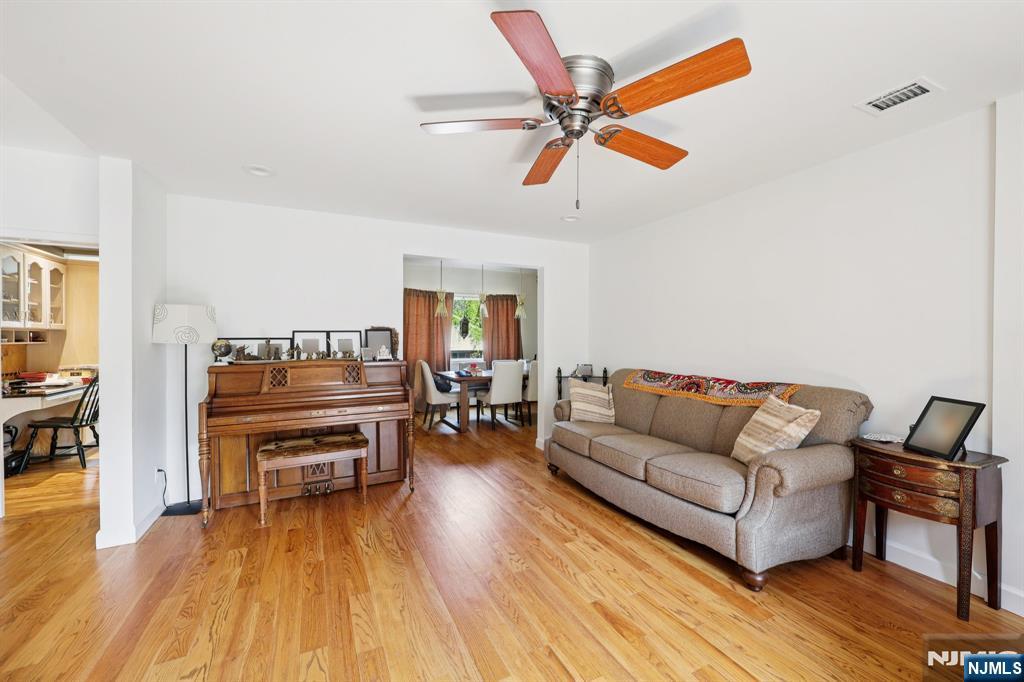 134 7th Street