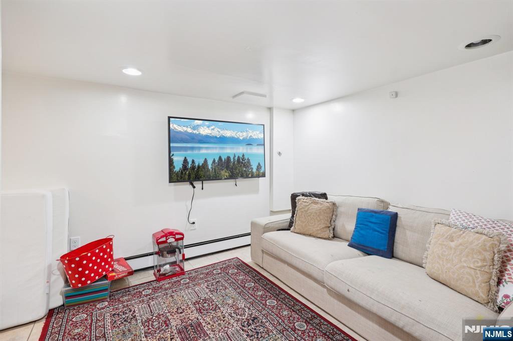 134 7th Street