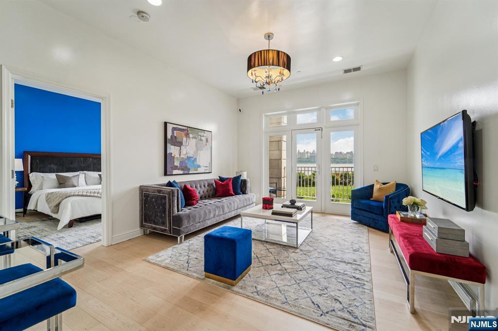 7400 River Road 114
