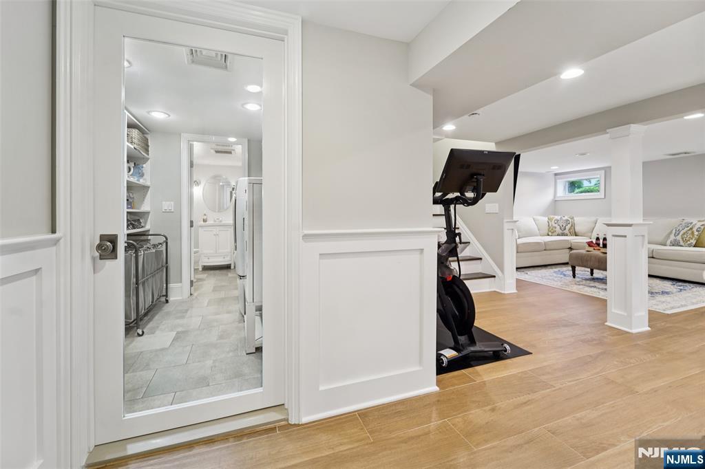 789 Woodland Avenue