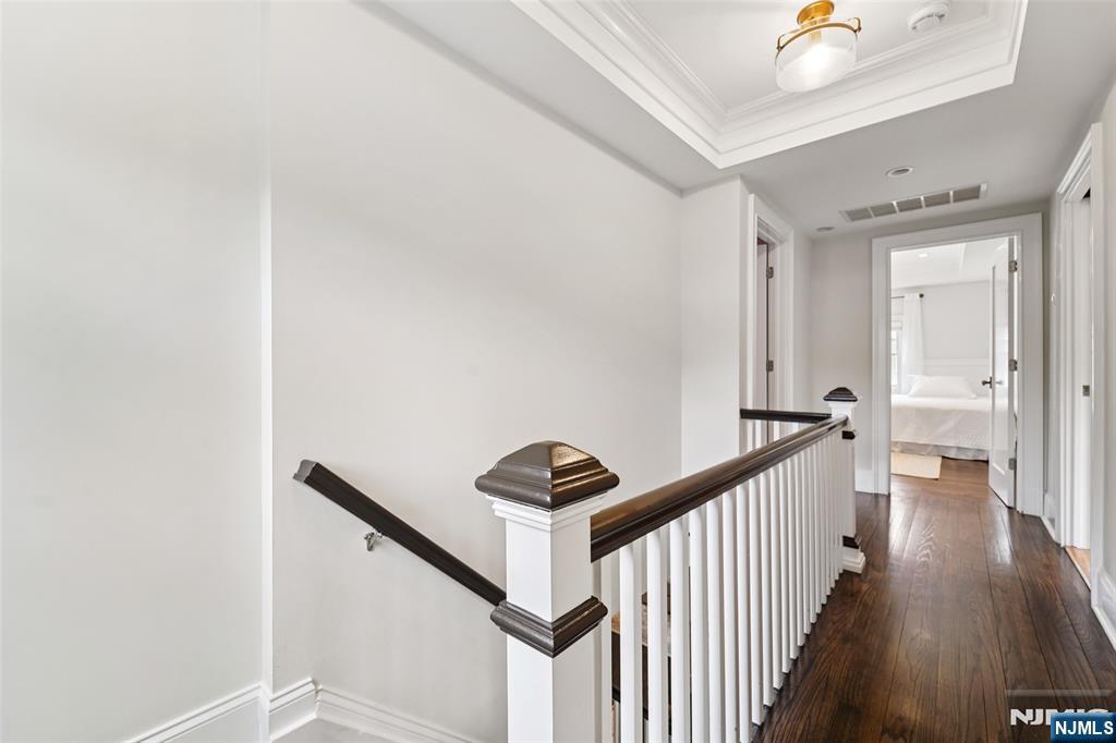 789 Woodland Avenue