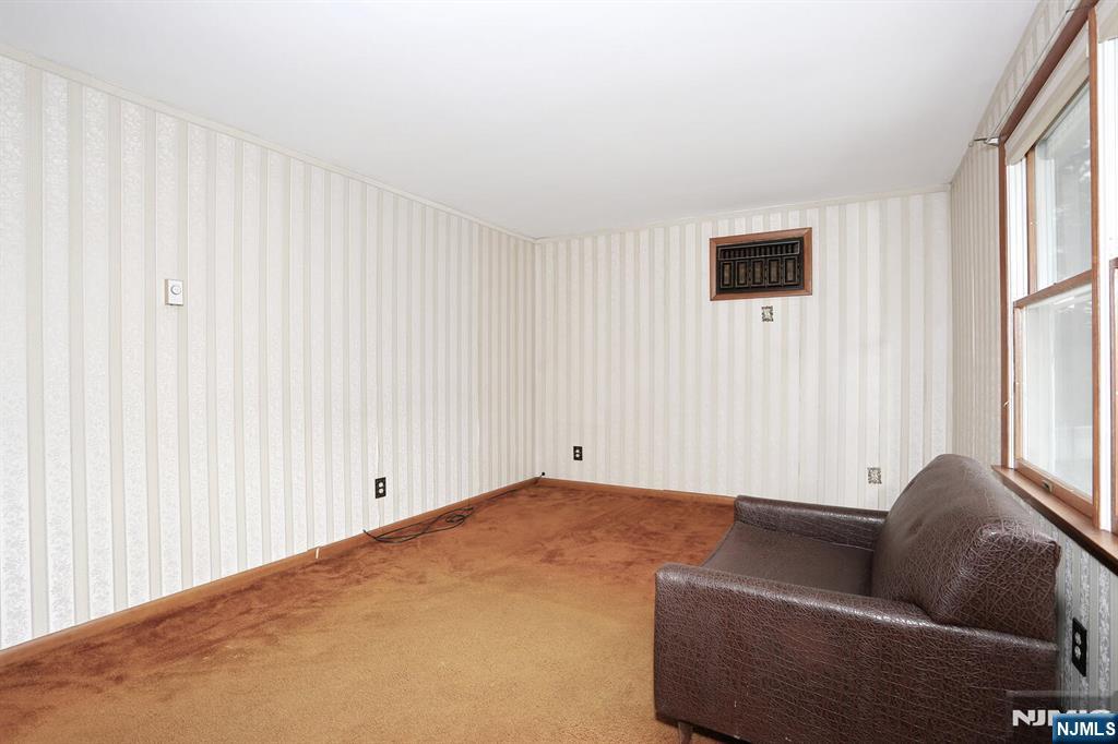 8 Melman Terrace