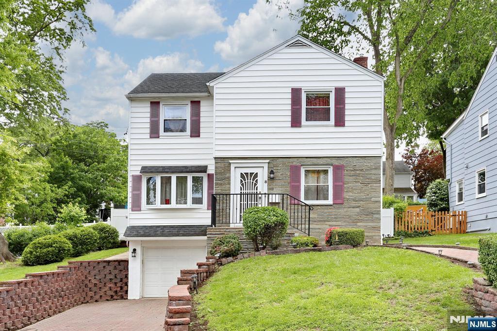 8 Melman Terrace