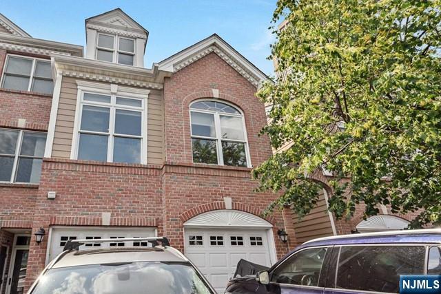 172 Price Court