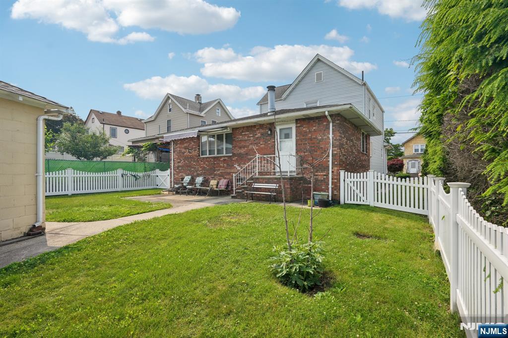133 Catherine Avenue