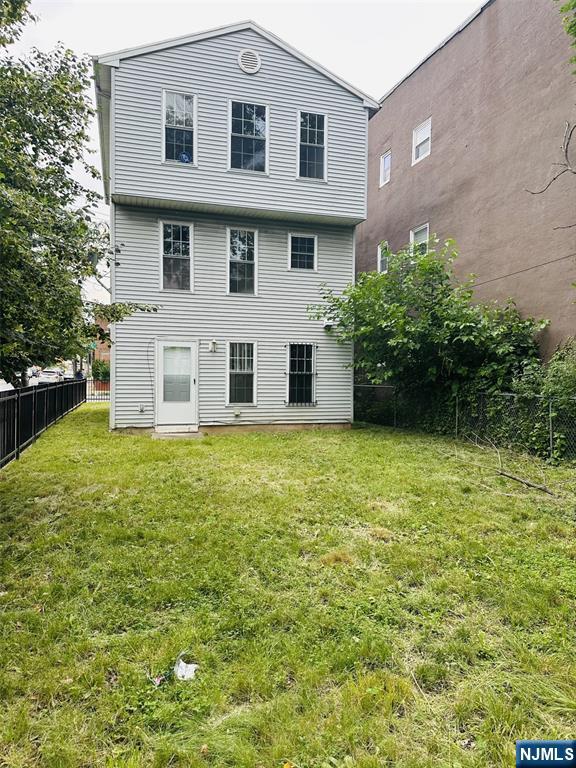 16-18 Kent Street