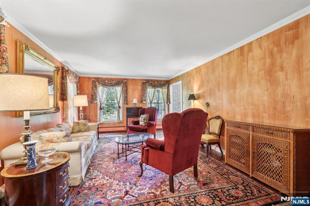 150 Deerfield Terrace