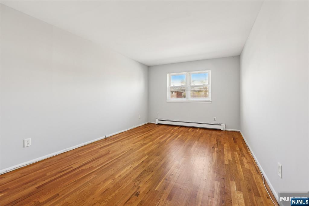 38-02 Dobrin Court 3802B