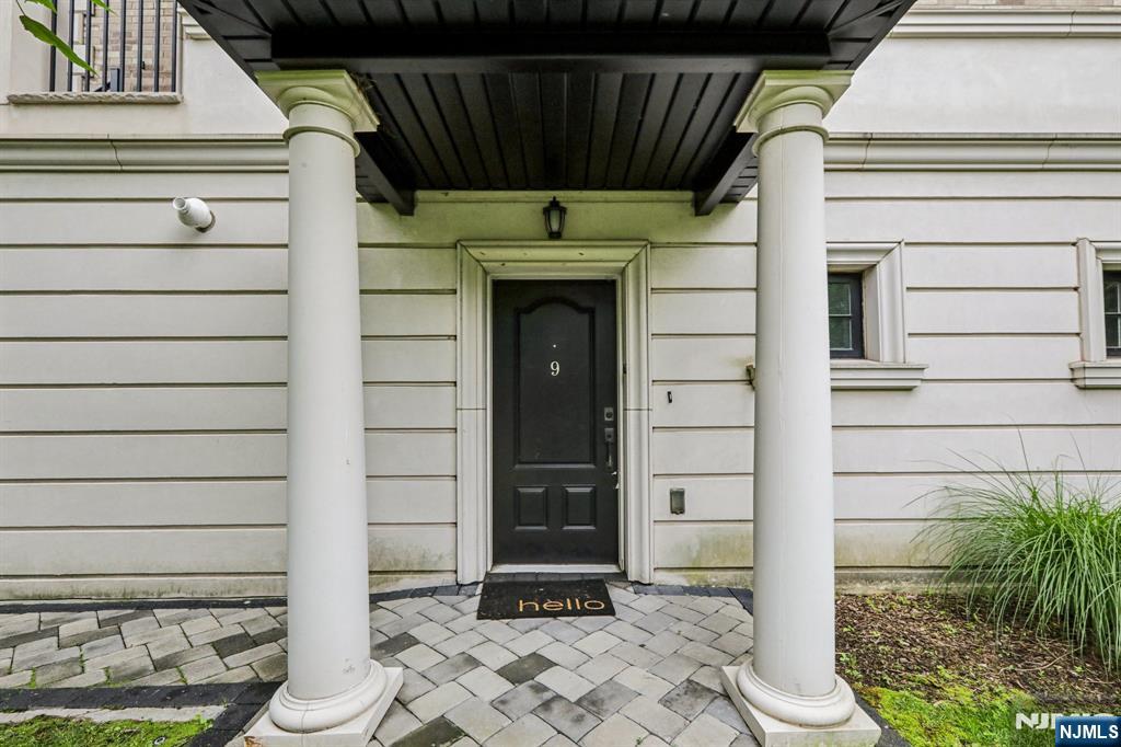 9 Marquis Court 9