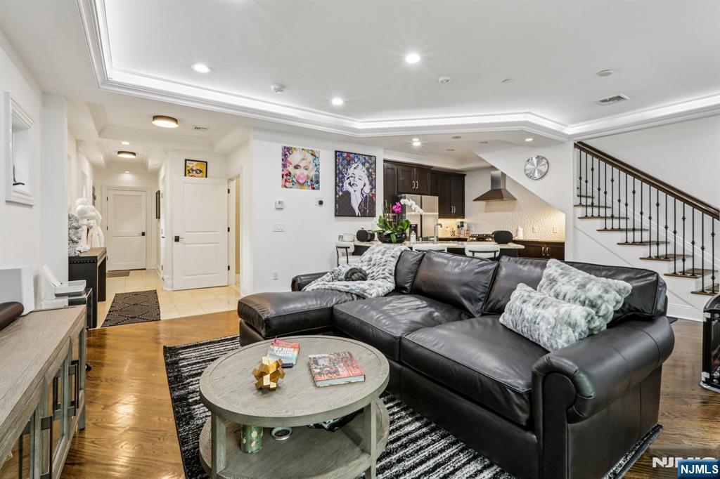 9 Marquis Court 9