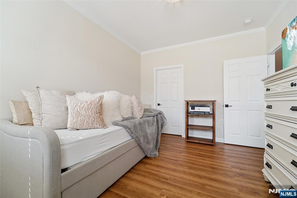24 Jasmine Lane 1212
