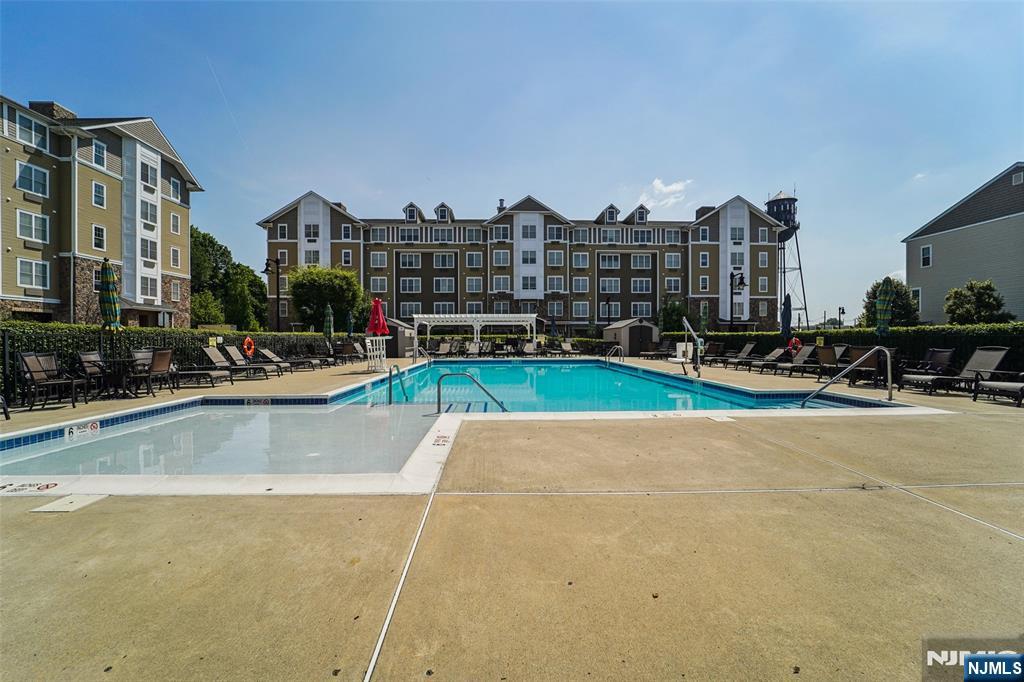 24 Jasmine Lane 1212