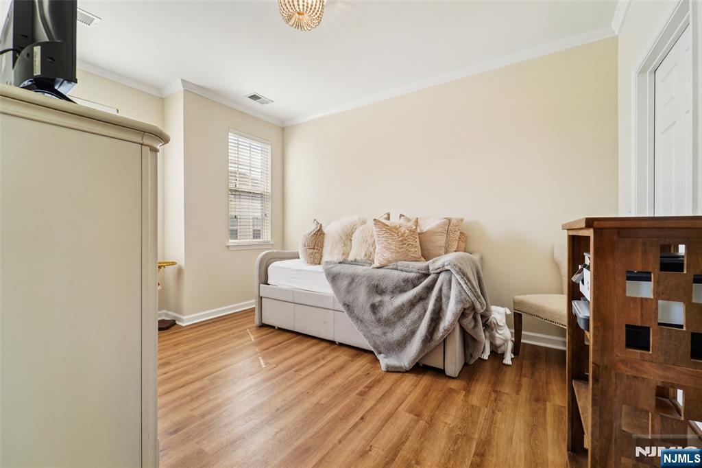 24 Jasmine Lane 1212