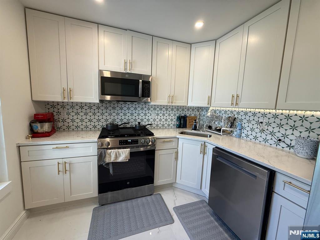1254 Garrison Court