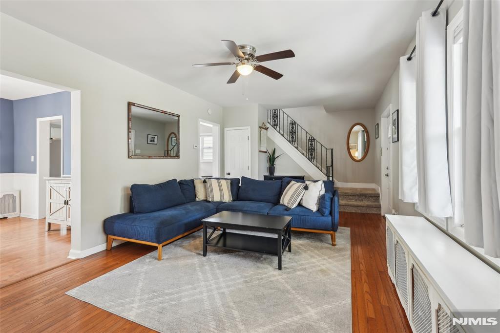862 Lafayette Ave Extension