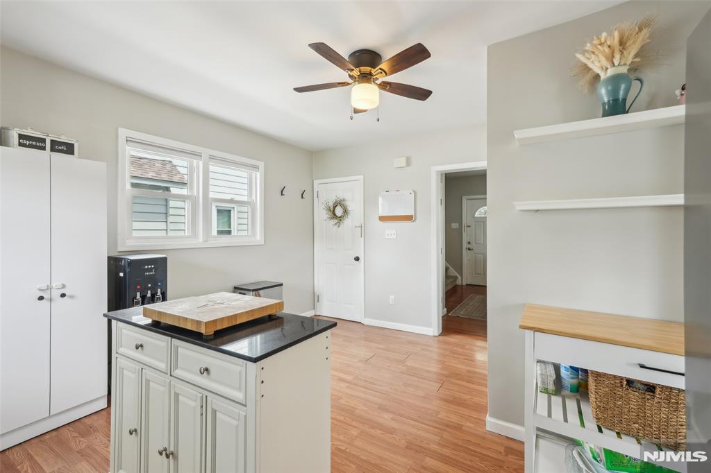 862 Lafayette Ave Extension