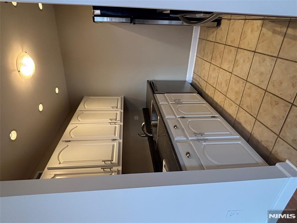 220 Main 202