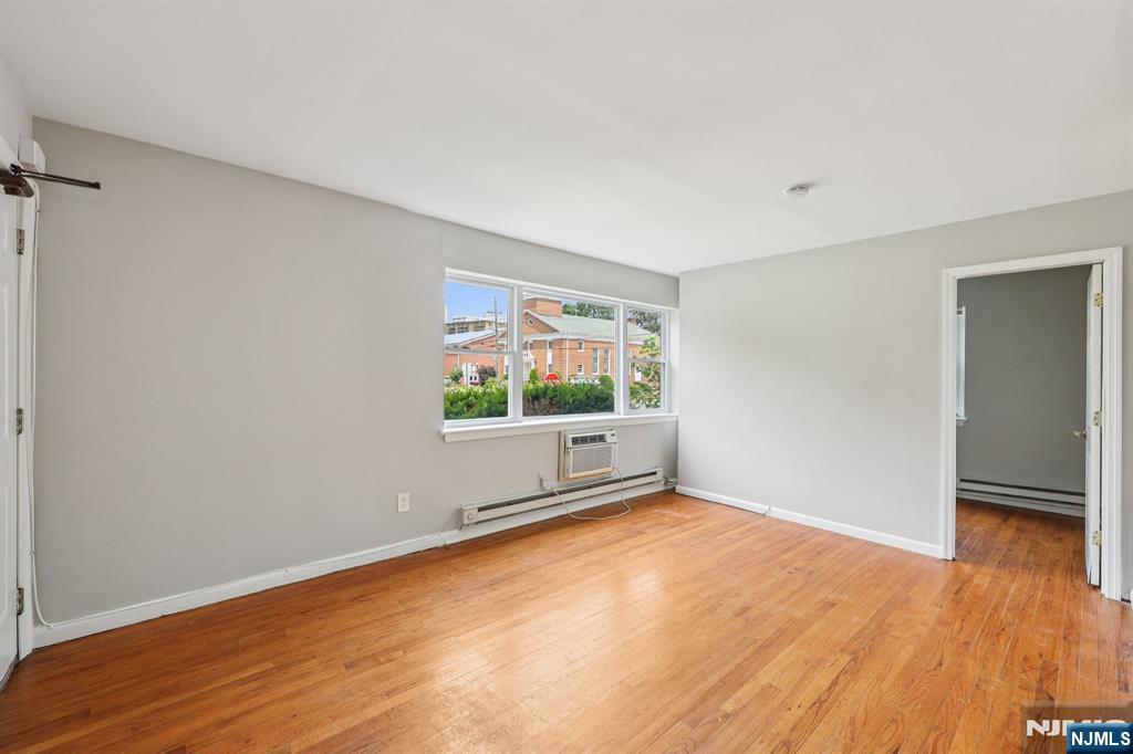 222 2nd Street 1
