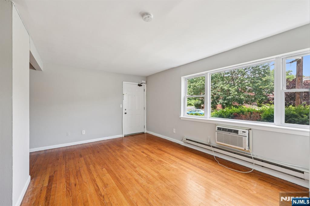 222 2nd Street 1