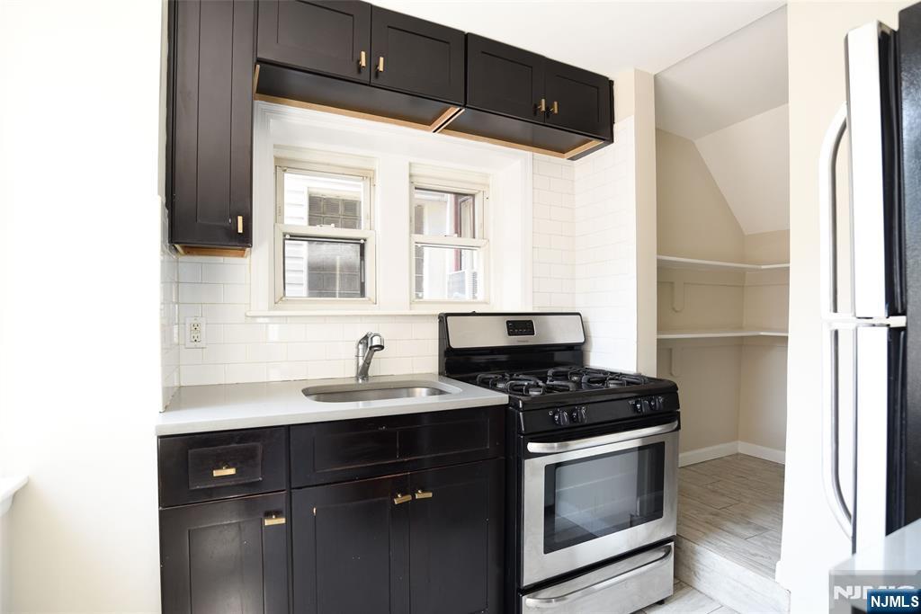 285 Orchard Terrace C-1
