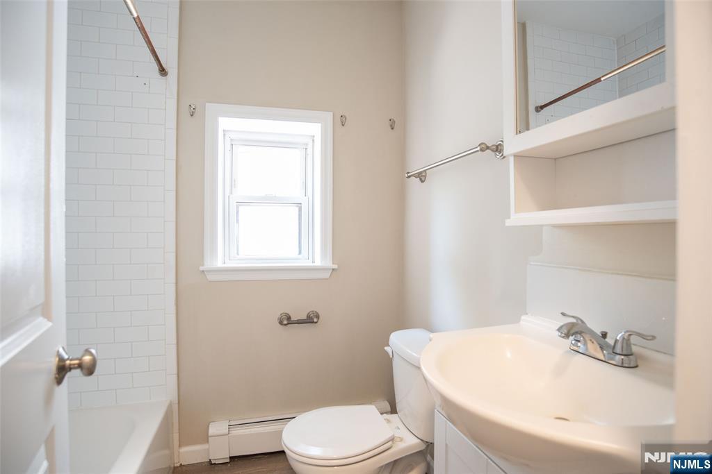 285 Orchard Terrace C-1