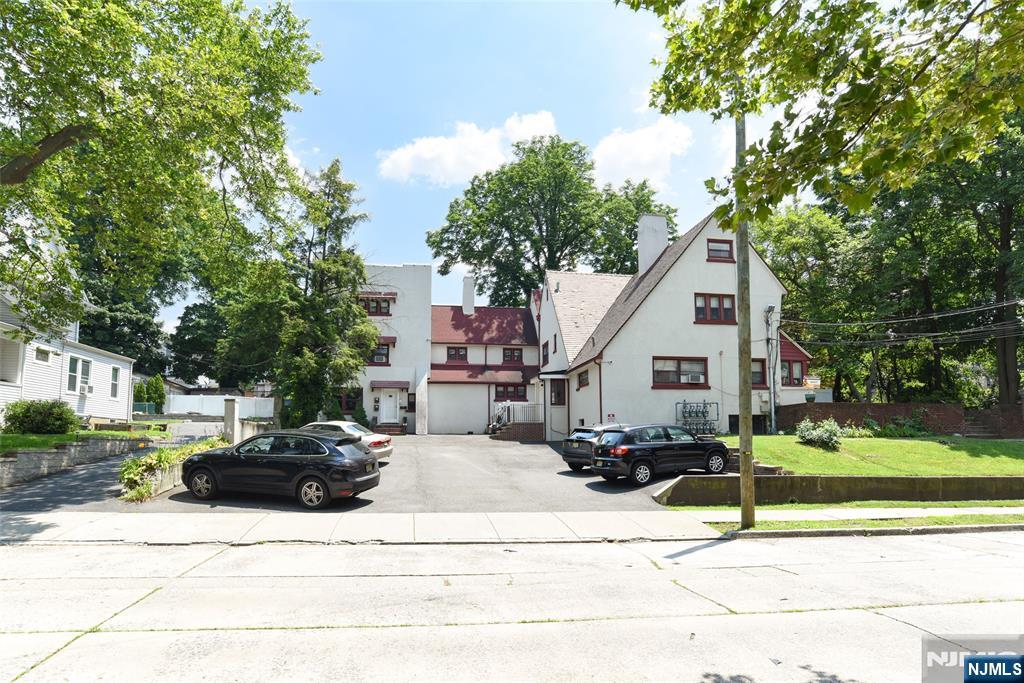 285 Orchard Terrace C-1