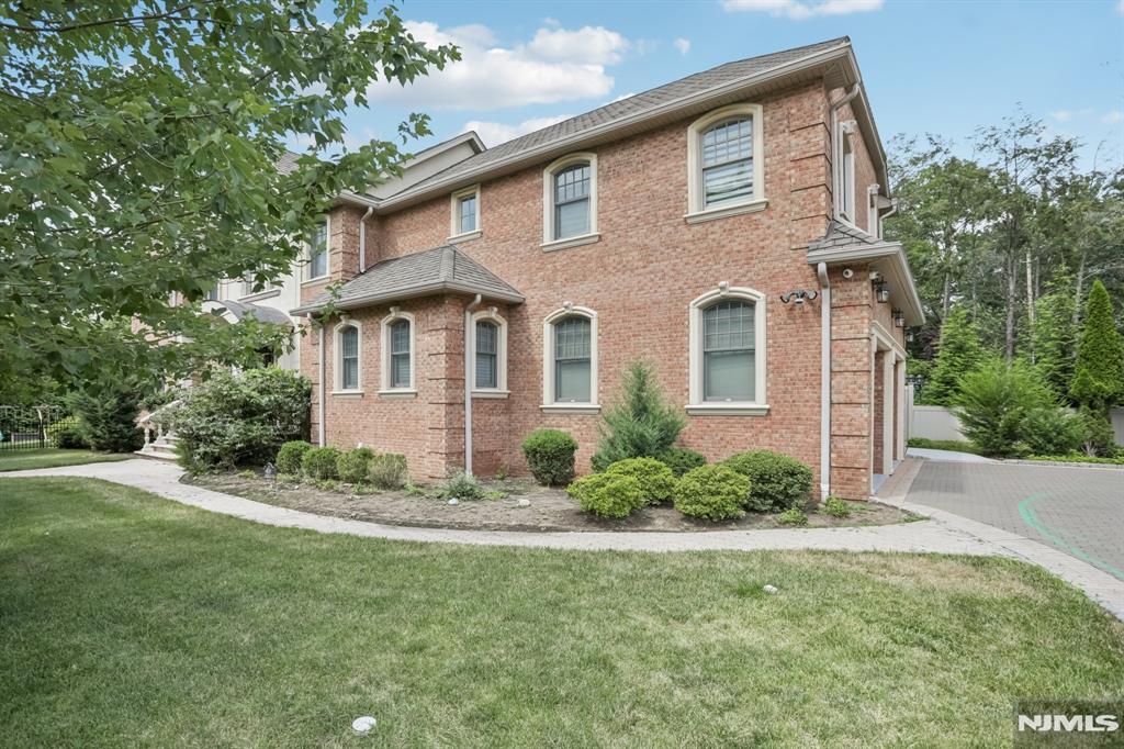 100 Johnson Court