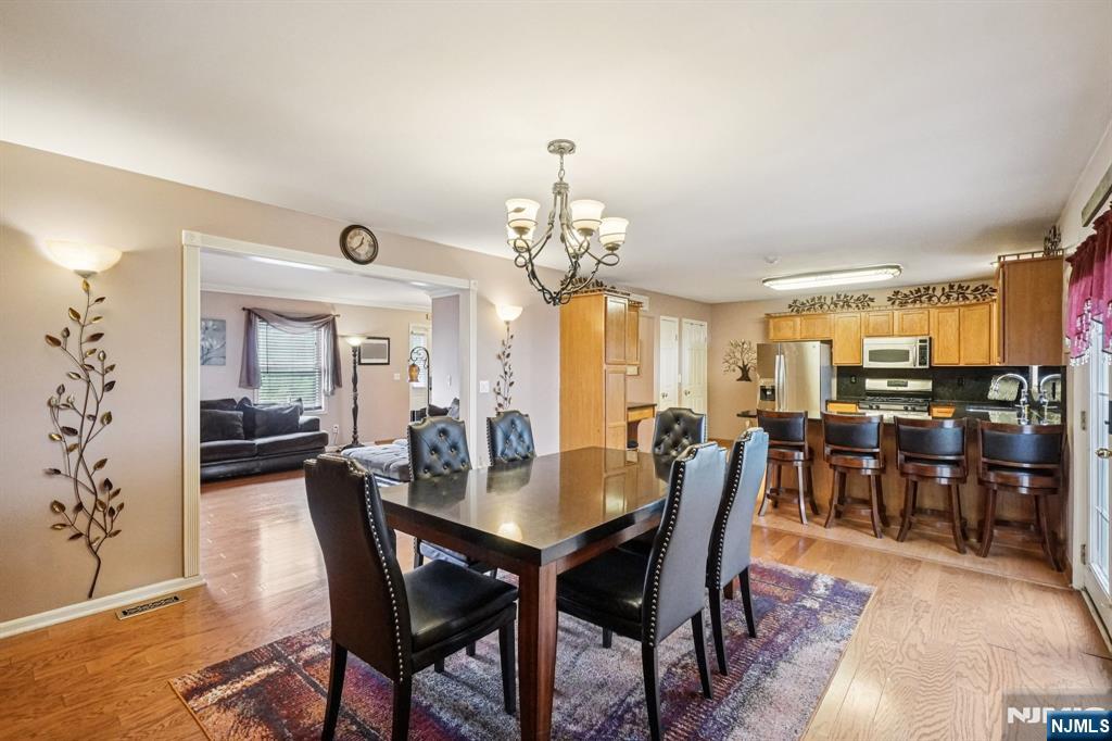 63 Macfarlan Avenue