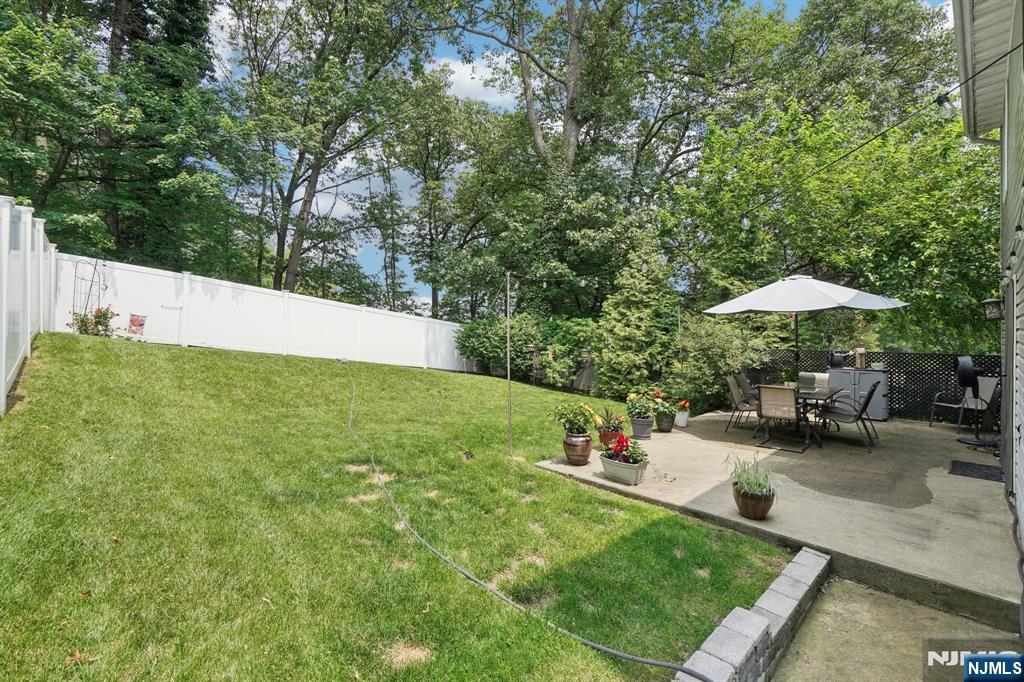 63 Macfarlan Avenue