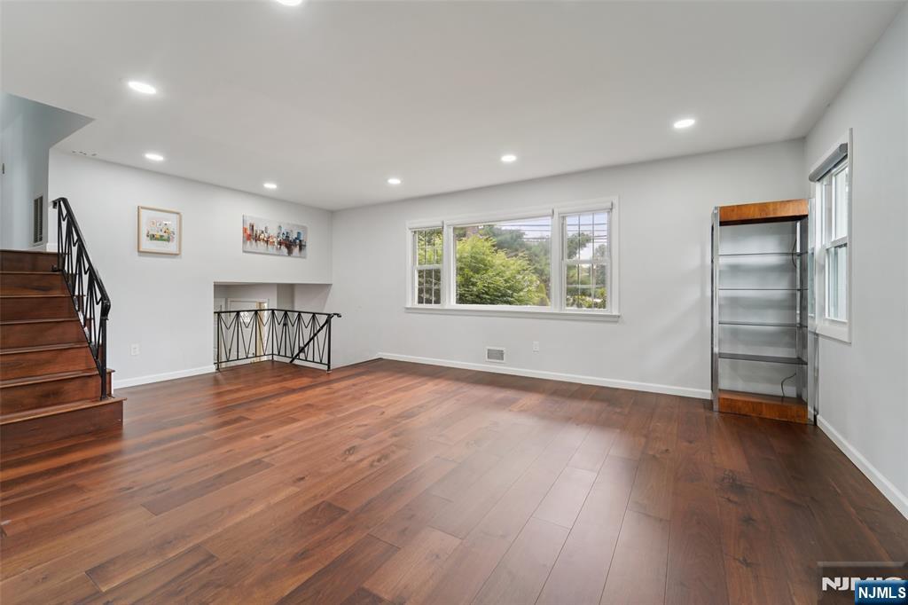 357 Avenue