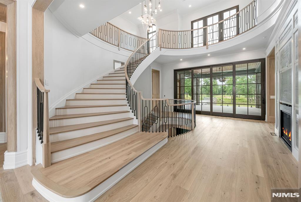 19 Rio Vista Drive