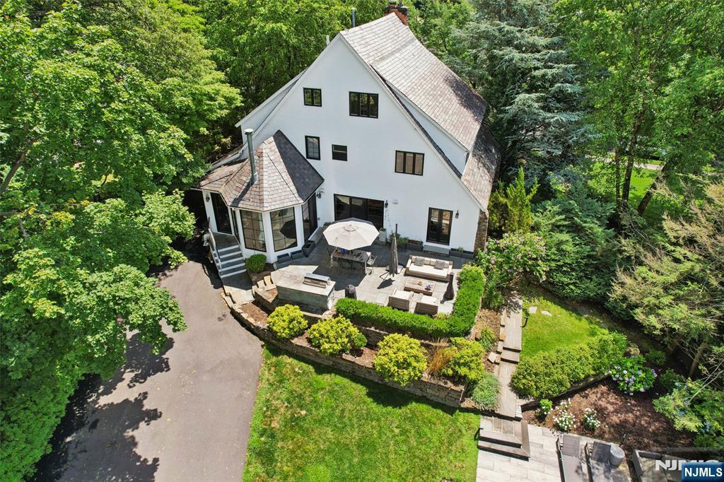 334 Heights Road