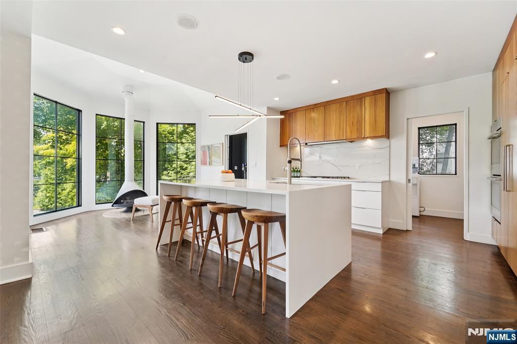 334 Heights Road