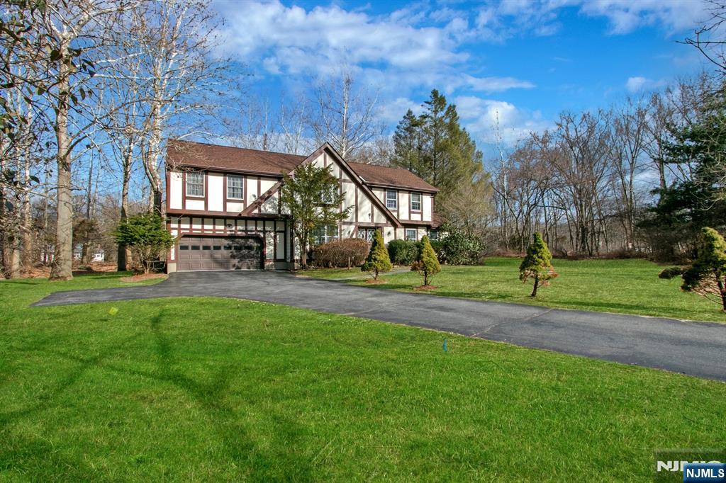 619 Osio Lane