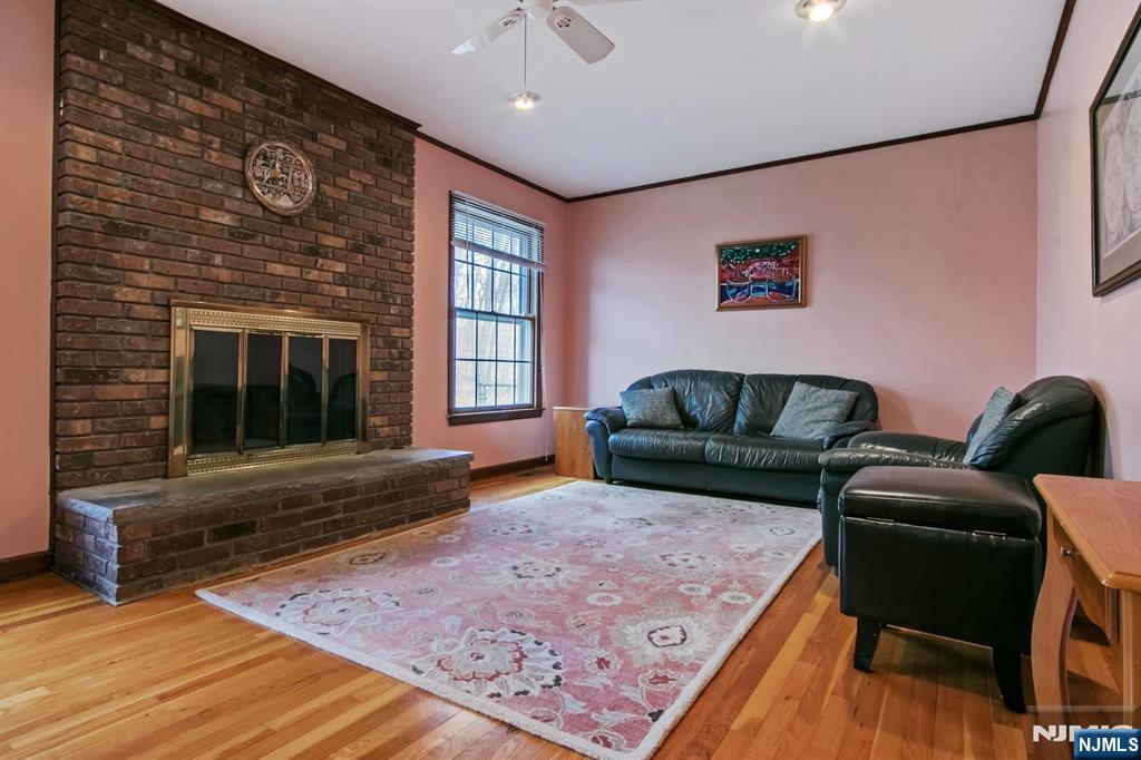 619 Osio Lane