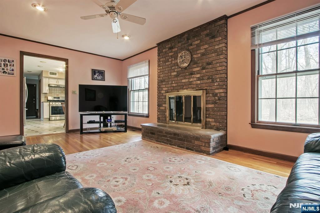 619 Osio Lane