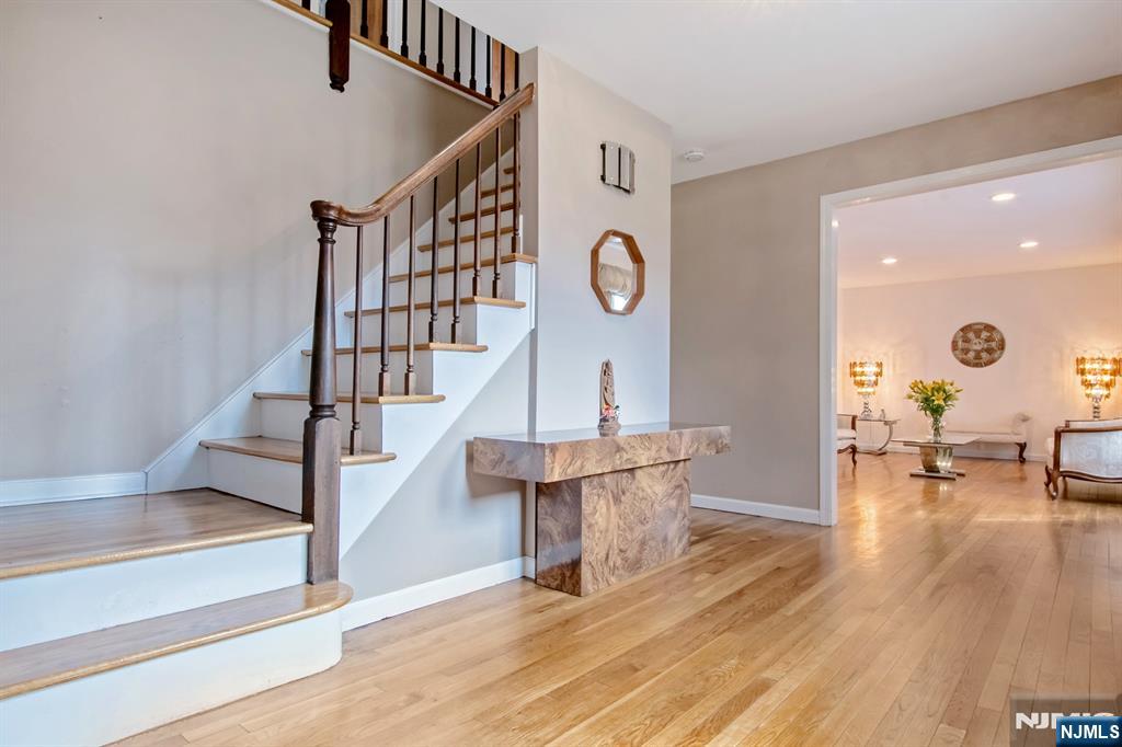 619 Osio Lane