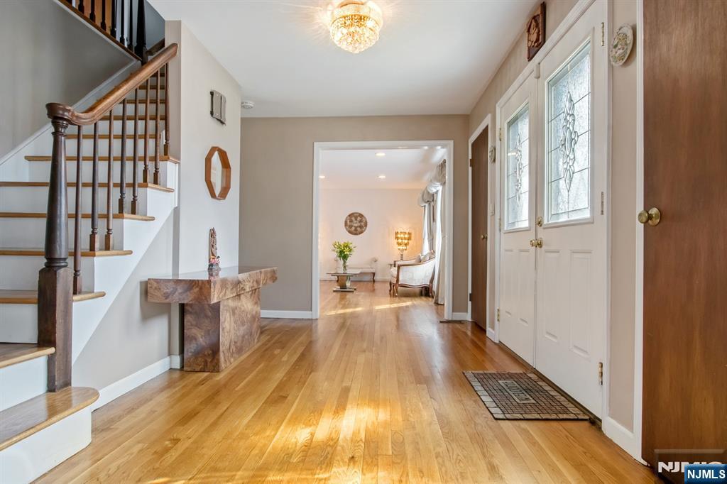 619 Osio Lane