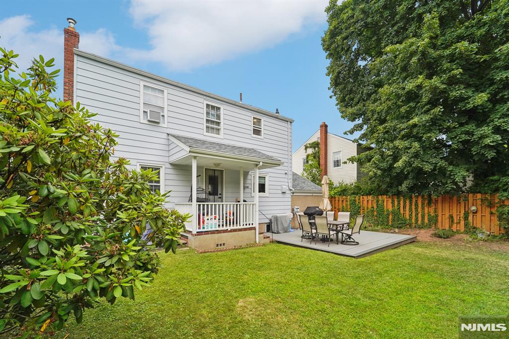 53 Hillcrest Drive