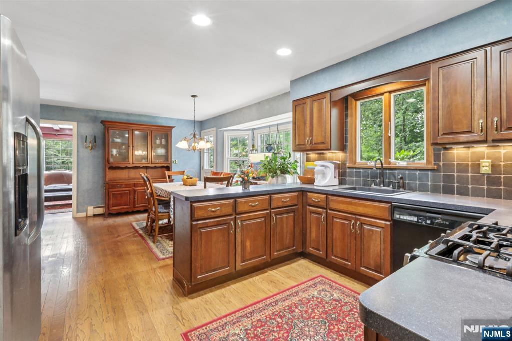 150 Deerfield Terrace