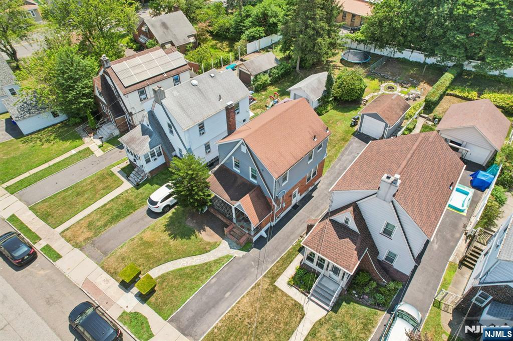 17 Berkeley Avenue