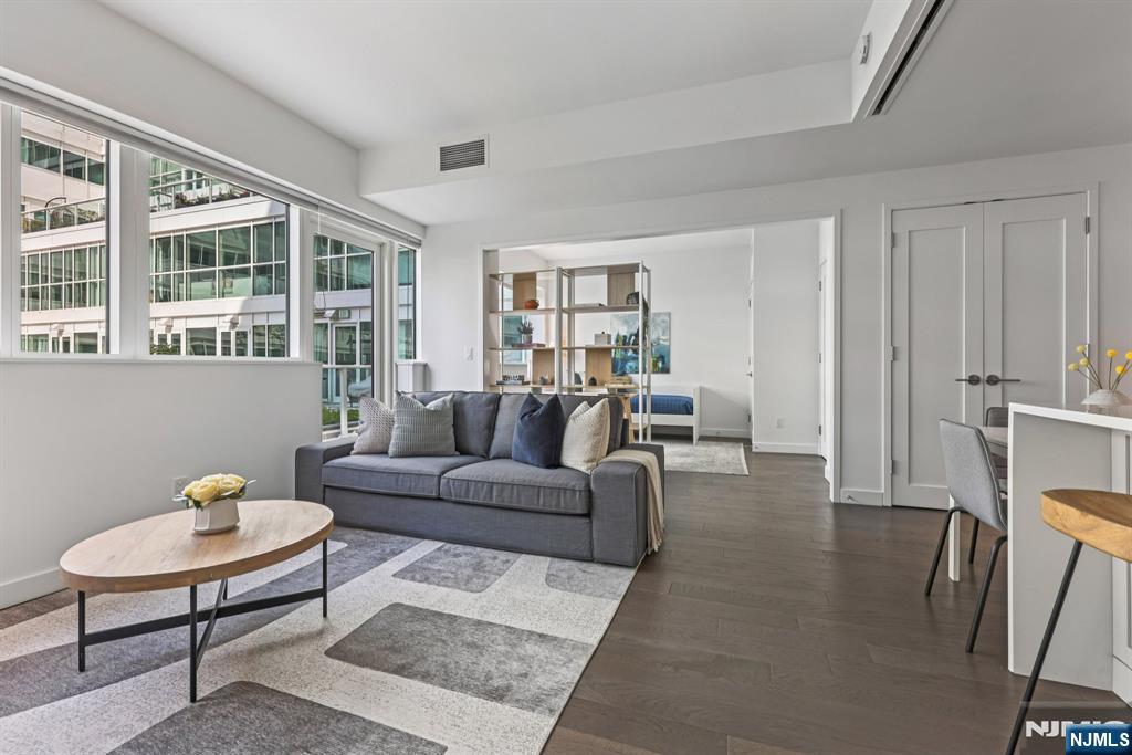 800 Ave At Port Imperial 308