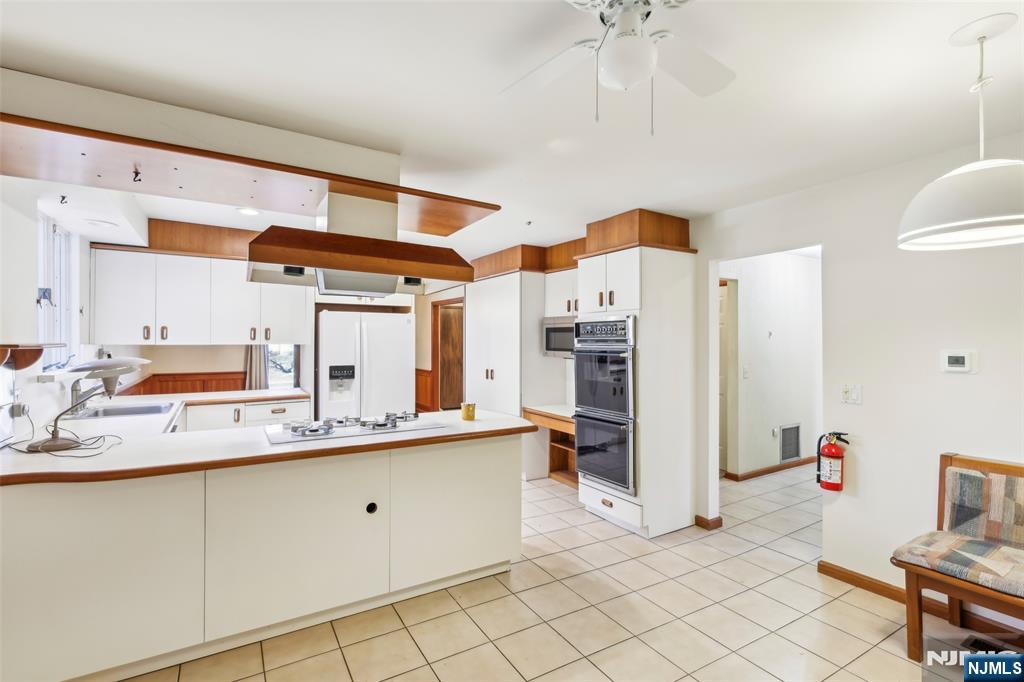 733 Rivenwood Road