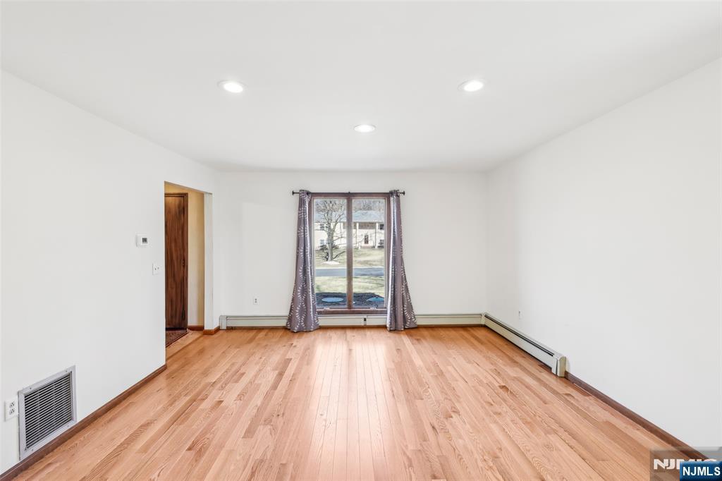 733 Rivenwood Road